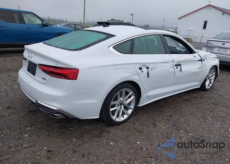 2023 Audi A5 Sportback Premium Plus 45 Tfsi S Line Quattro S Tronic z USA, uszkodzony, nr VIN WAUFACF59PA042874